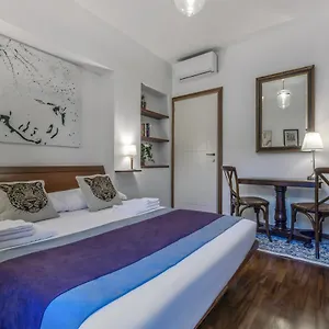 https://colonne-luxury-suite-charm-in-milan.italymilanhotels.net